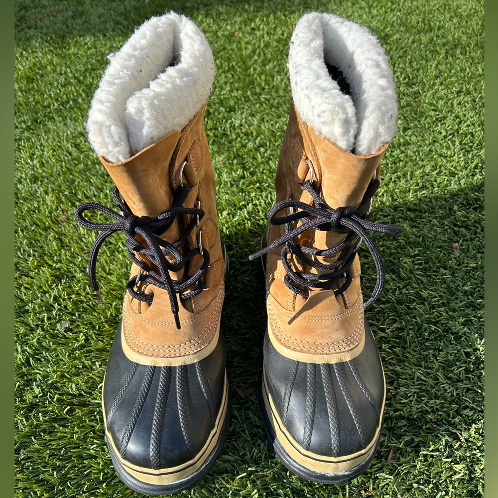 ***SOLD*** Men’s Sorel Caribou Snow Boots
